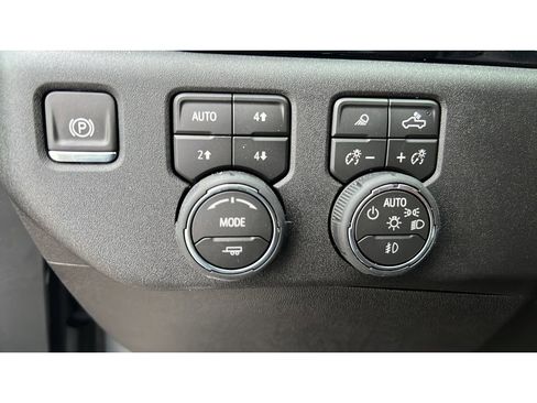 New 2026 Chevrolet Silverado 3500 LTZ w/ LTZ Plus Package image 23