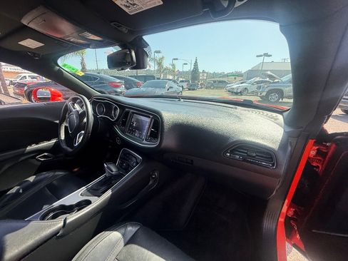 Used 2018 Dodge Challenger GT AWD/4WD image 14