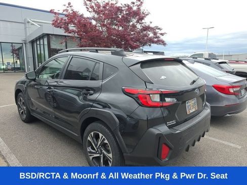 Used 2024 Subaru Crosstrek 2.0i Premium AWD/4WD image 2