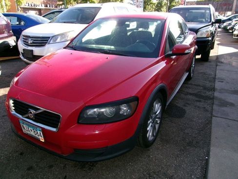 Used 2009 Volvo C30 T5 FWD image 2