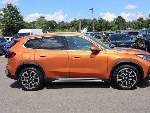 Used 2025 BMW X1 xDrive28i AWD/4WD image 4