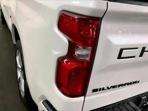 Used 2024 Chevrolet Silverado 1500 High Country w/ High Country Premium Package AWD/4WD image 29