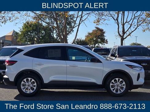 Certified 2025 Ford Escape Active image 9