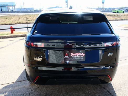 Used 2020 Land Rover Range Rover Velar S image 10