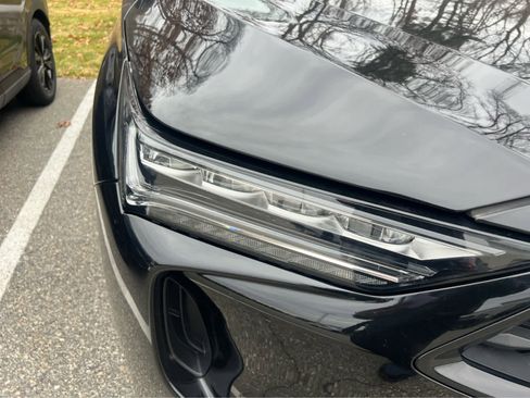 Used 2023 Acura MDX A-Spec image 2