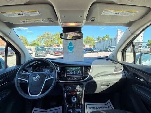 Used 2019 Buick Encore Sport Touring AWD/4WD image 12