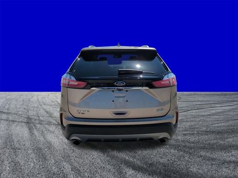 Certified 2020 Ford Edge SEL FWD image 5