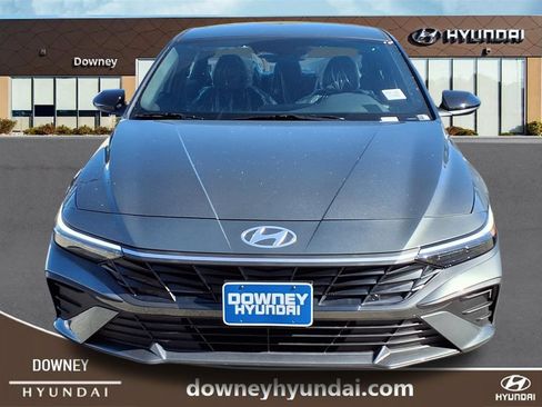 Used 2026 Hyundai Elantra Sport FWD image 2