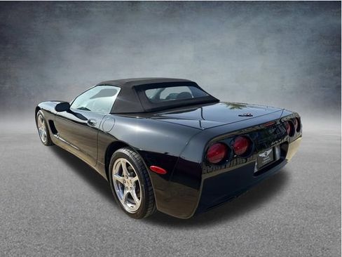 Used 2003 Chevrolet Corvette Convertible w/ Preferred Equipment Group1 RWD image 7