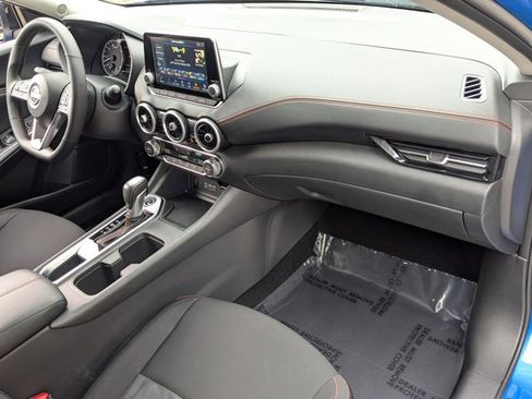 Certified 2025 Nissan Sentra SR image 20