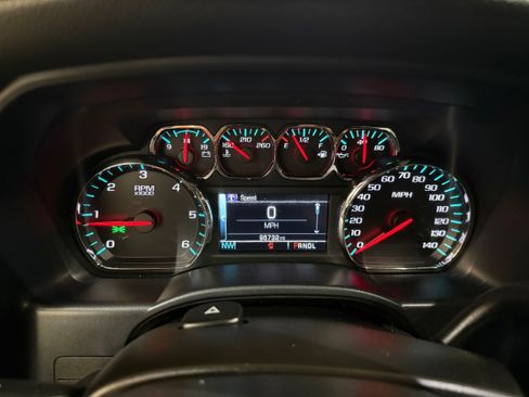 Used 2018 Chevrolet Silverado 1500 LT w/ All Star Edition AWD/4WD image 44