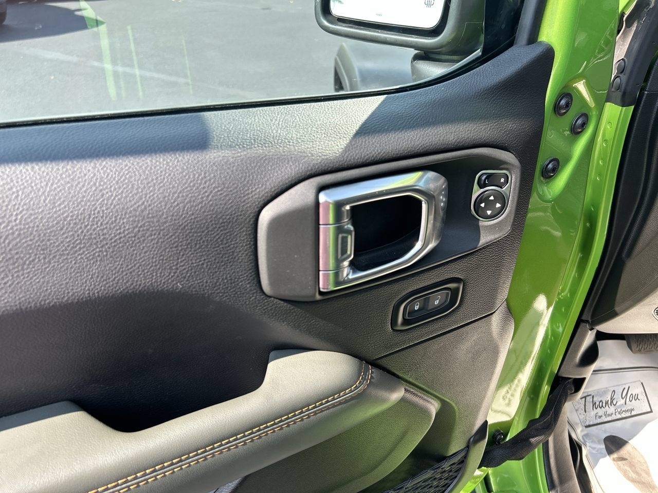 Used 2025 Jeep Gladiator Mojave w/ Convenience Group AWD/4WD image 20