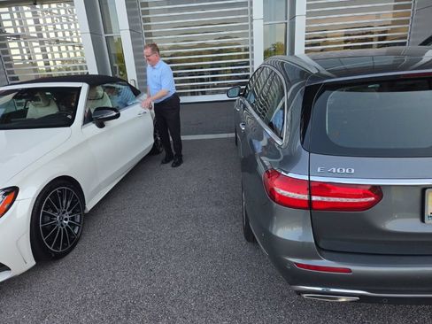 Used 2018 Mercedes-Benz E 400 4MATIC Wagon image 7