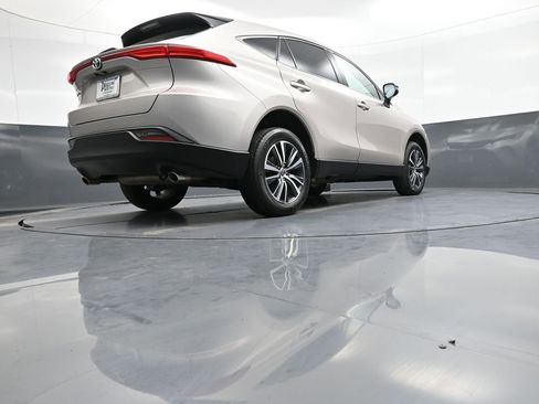 Certified 2023 Toyota Venza LE AWD/4WD image 29