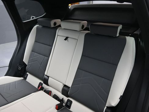 New 2026 BMW X1 xDrive28i w/ Convenience Package image 31