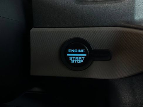 Used 2024 Ford Bronco Wildtrak AWD/4WD image 36