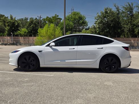 Used 2025 Tesla Model 3 Long Range RWD image 6
