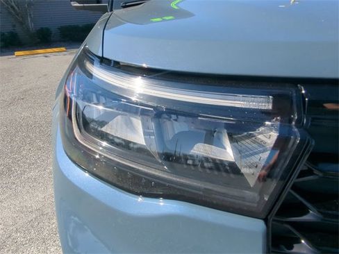 Used 2025 Ford Explorer ST-Line image 11