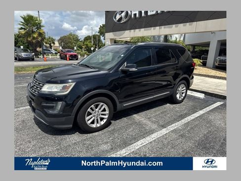 Used 2016 Ford Explorer XLT w/ Equipment Group 202A FWD image 1