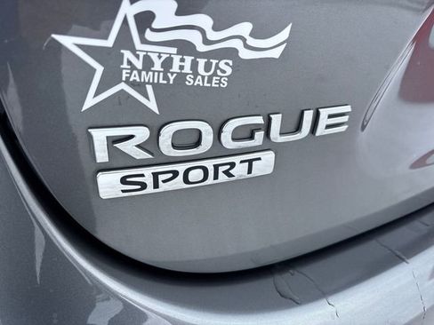 Used 2017 Nissan Rogue Sport S image 20