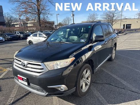 Used 2011 Toyota Highlander Limited image 4