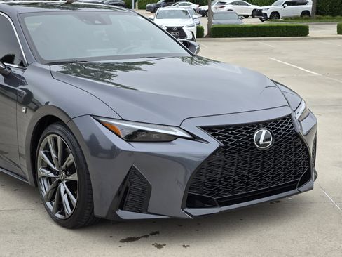 Used 2024 Lexus IS 350 F Sport RWD image 9