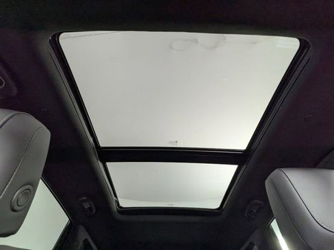 New 2026 Cadillac XT5 Premium Luxury w/ LPO, Floor Liner Package image 7