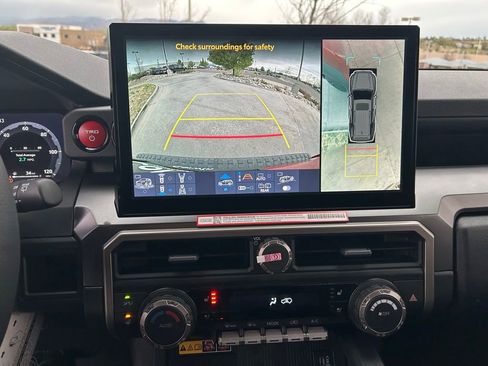 New 2026 Toyota 4Runner TRD Off-Road Premium AWD/4WD image 18