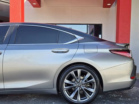 Used 2019 Lexus ES 350 F Sport image 6