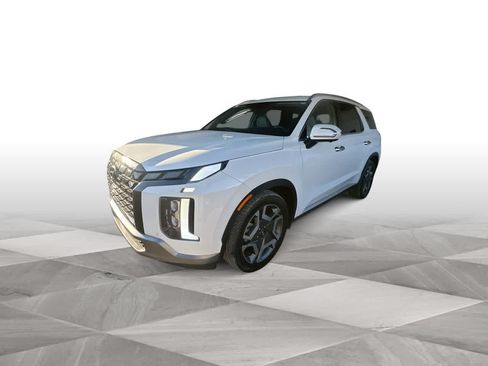Used 2023 Hyundai Palisade SEL AWD/4WD image 4