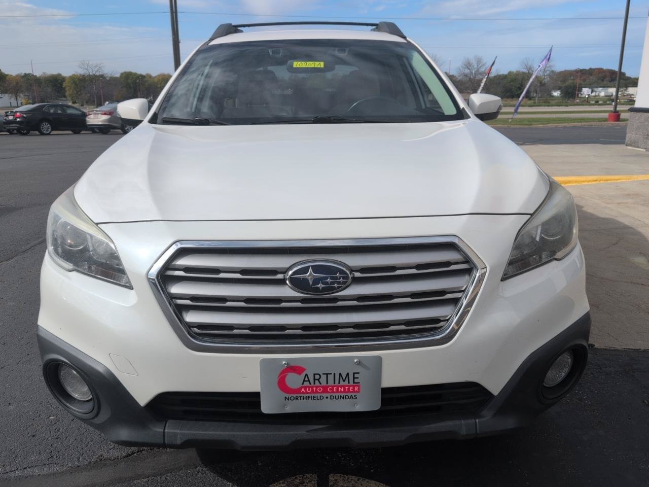 Used 2016 Subaru Outback 2.5i Premium AWD/4WD image 3