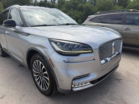 Used 2020 Lincoln Aviator Reserve RWD image 28