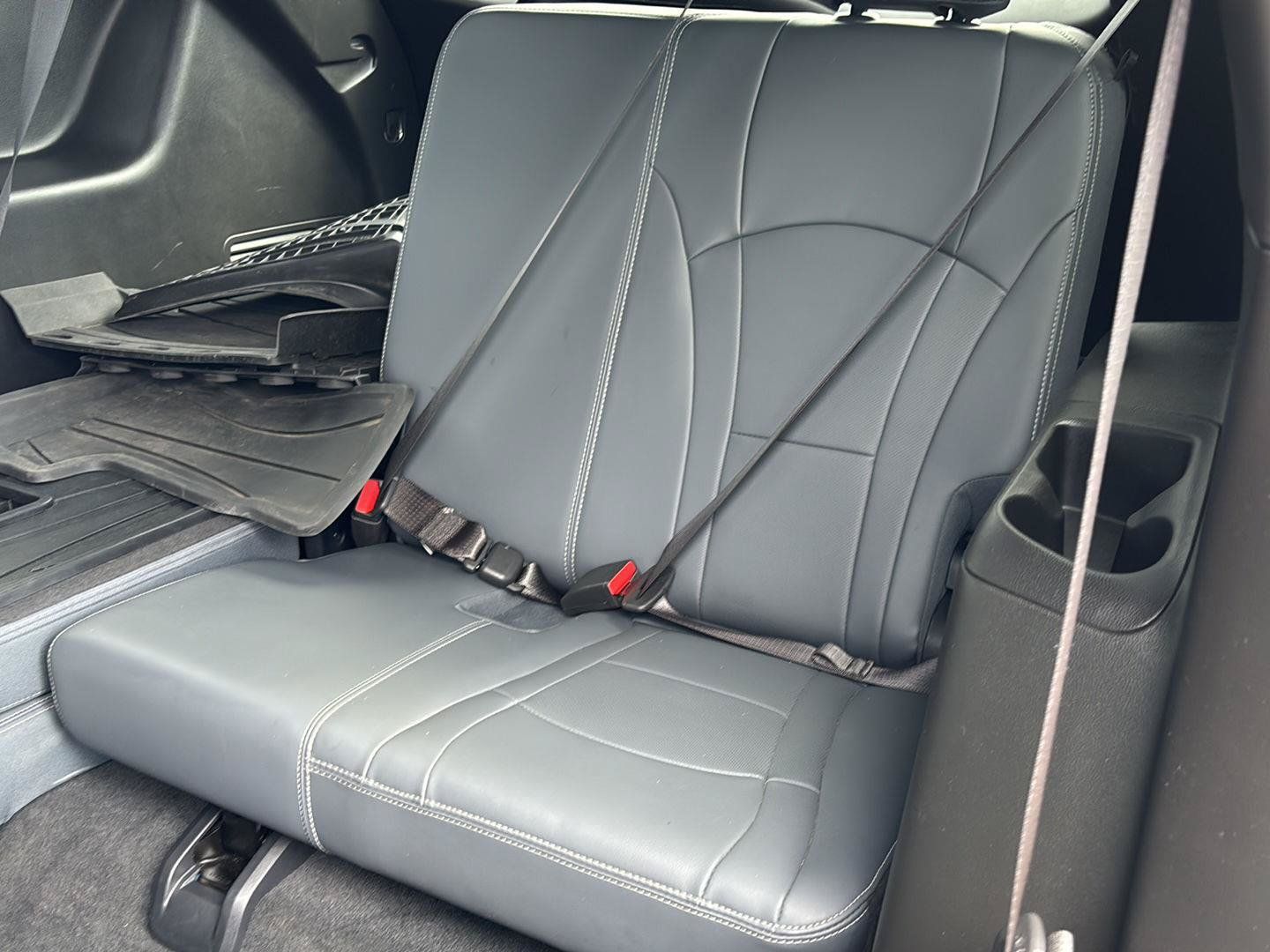 Used 2024 Buick Enclave Essence w/ LPO, Floor Liner Package AWD/4WD image 17