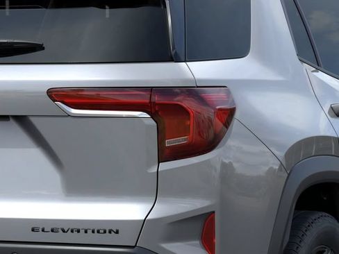 New 2027 GMC Terrain Elevation w/ Elevation Premium Package AWD/4WD image 11