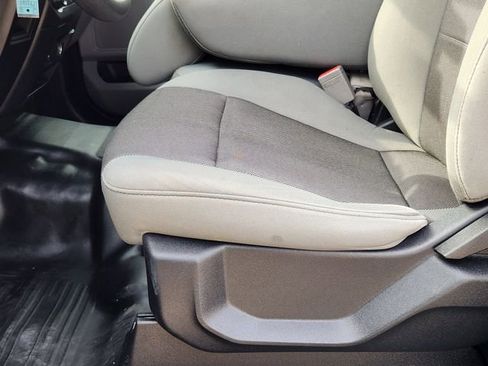 Used 2020 Ford F150 XL image 25