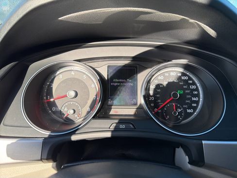 Used 2018 Volkswagen Atlas SE image 33