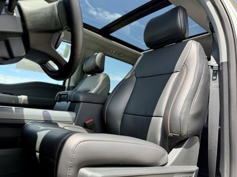 New 2025 Ford F350 Lariat w/ Lariat Ultimate Package image 15