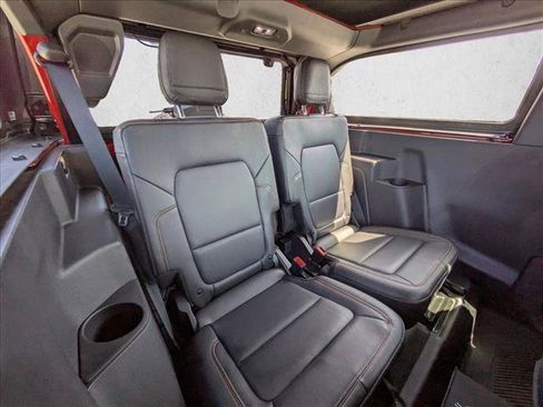 Certified 2022 Ford Bronco Badlands AWD/4WD image 18