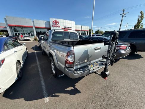 Used 2015 Toyota Tacoma 4x4 Double Cab w/ TRD Sport Package image 7