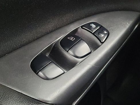 Used 2019 Nissan Sentra S FWD image 27