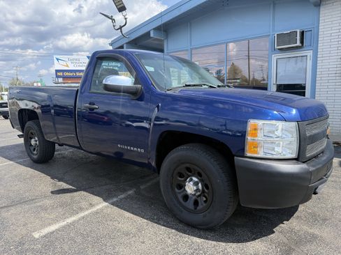 Used 2013 Chevrolet Silverado 1500 W/T AWD/4WD image 7