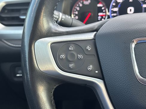 Used 2022 GMC Acadia SLT w/ Elevation Edition image 14