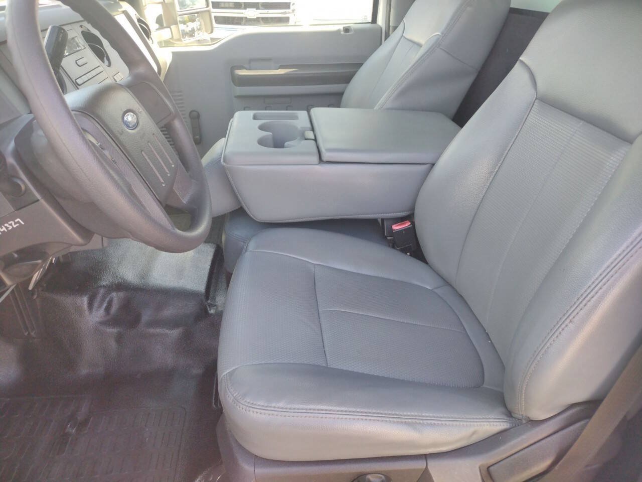 Used 2015 Ford F350 XL RWD image 17