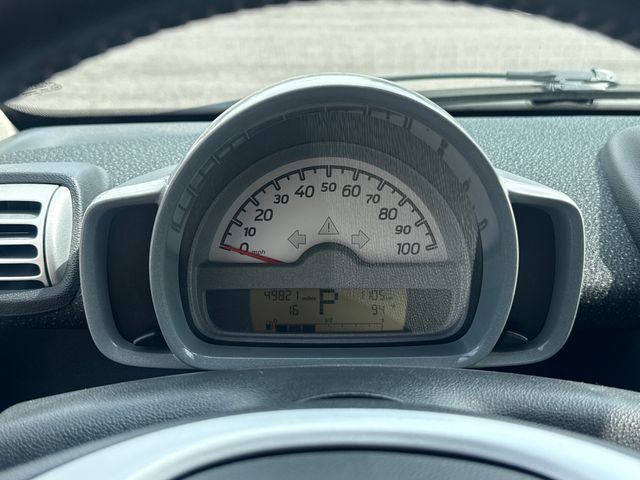 Used 2008 smart fortwo passion RWD image 15