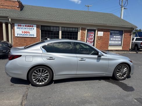 Used 2020 INFINITI Q50 Luxe RWD image 4