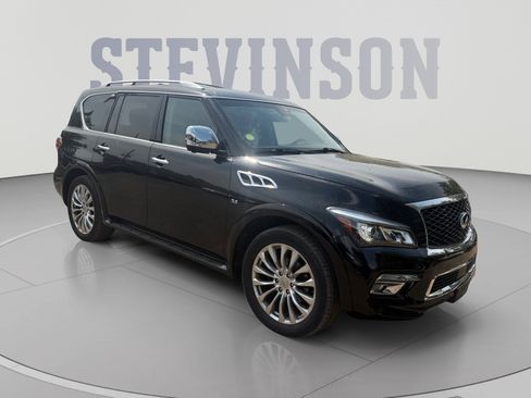 Used 2017 INFINITI QX80 4WD w/ Deluxe Technology Package image 7