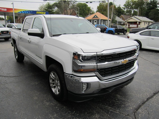 Used 2017 Chevrolet Silverado 1500 LT w/ All Star Edition AWD/4WD image 5