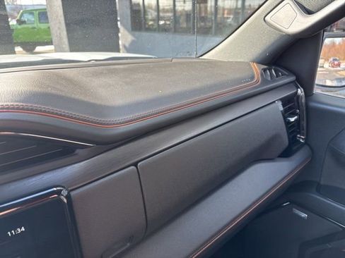 Used 2023 GMC Sierra 1500 AT4 w/ AT4 Preferred Package AWD/4WD image 25