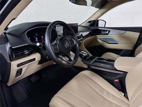 Used 2025 Acura MDX w/ Technology Package image 7