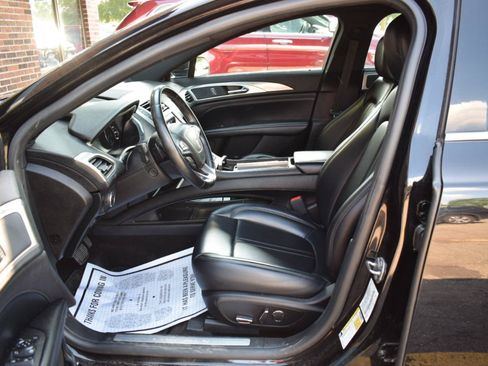 Used 2020 Lincoln MKZ AWD w/ Convenience Package image 32
